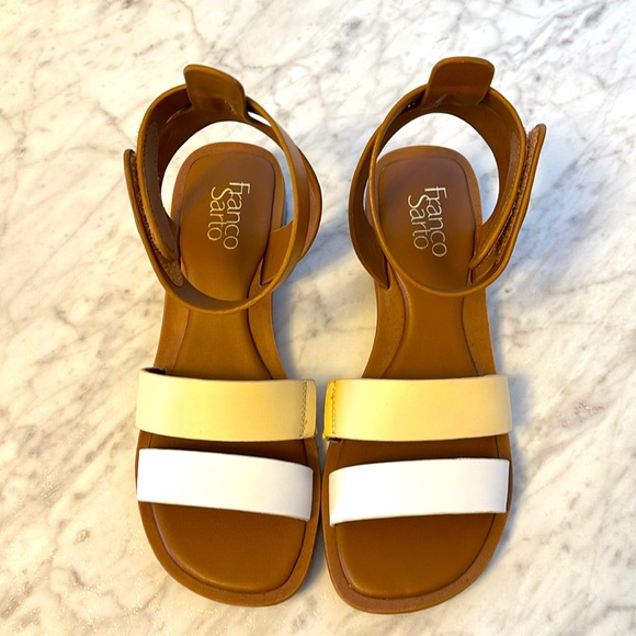 Franco Sarto sandals - Picture 1 of 3